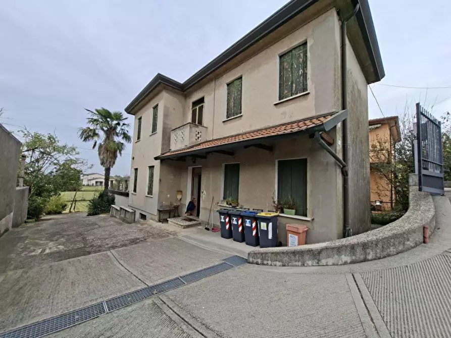 Immagine 1 di Casa indipendente in vendita  in Via Calcroci a Dolo