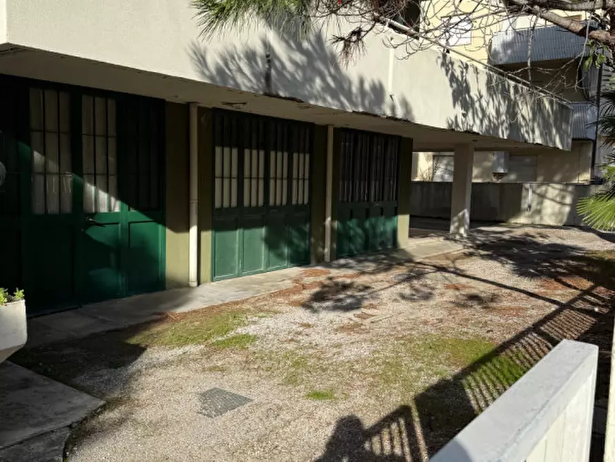 Immagine 6 di Garage in vendita  in Viale San Francesco d'Assisi 21 a Grado