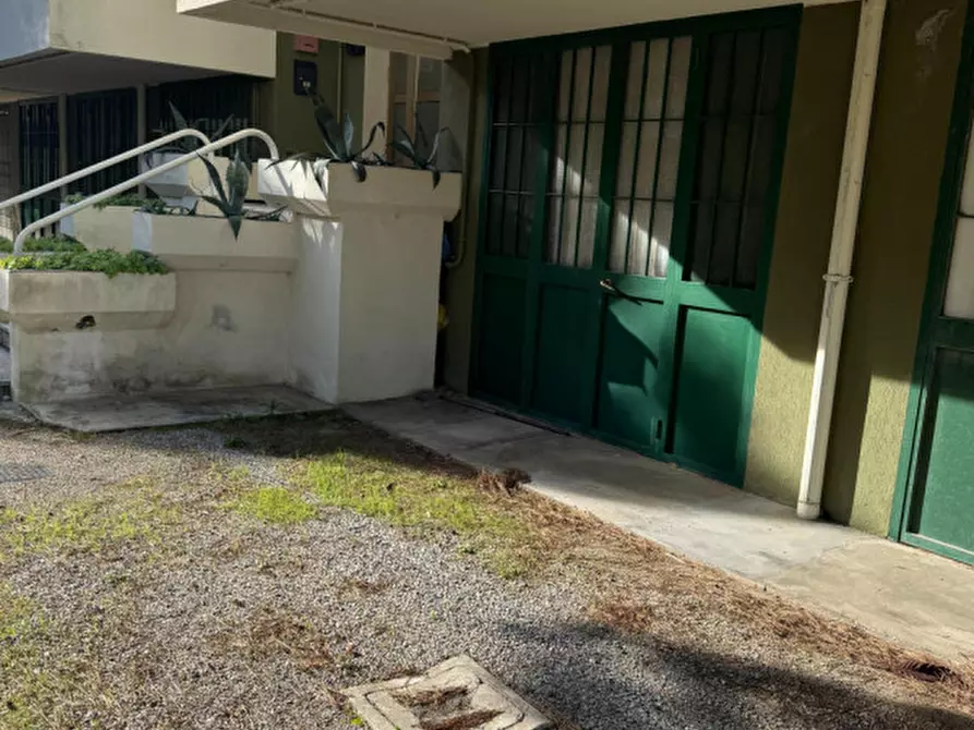 Immagine 17 di Garage in vendita  in Viale San Francesco d'Assisi 21 a Grado