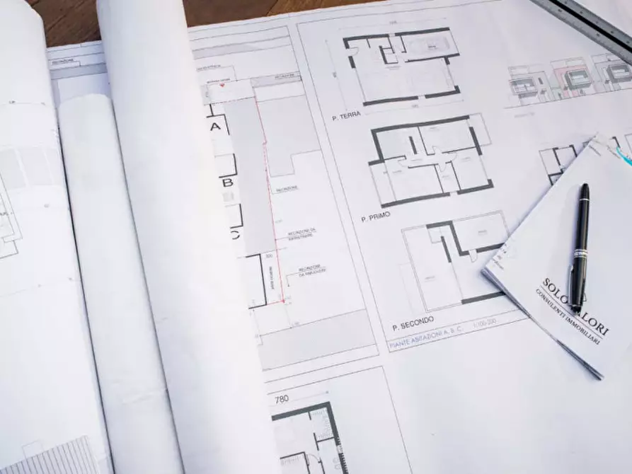 Immagine 5 di Capannone industriale in vendita  a Resana