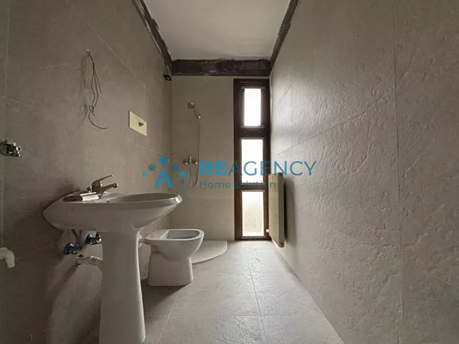 Immagine 11 di Appartamento in vendita  in Via Ferdinando Rodolfi a Costabissara