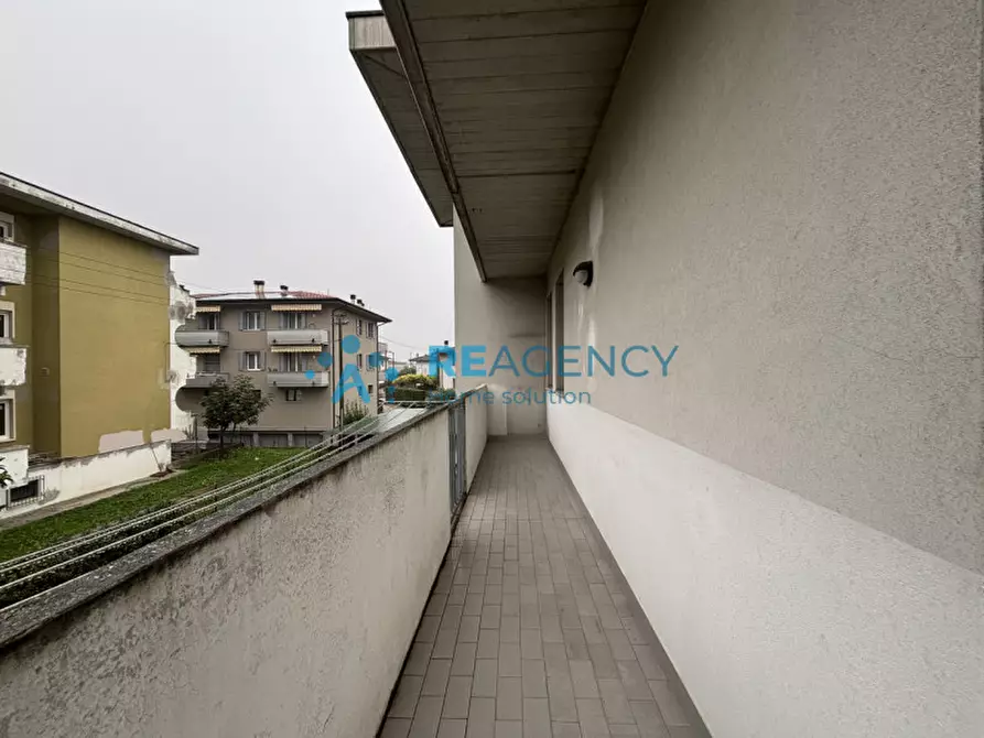 Immagine 13 di Appartamento in vendita  in Via Ferdinando Rodolfi a Costabissara