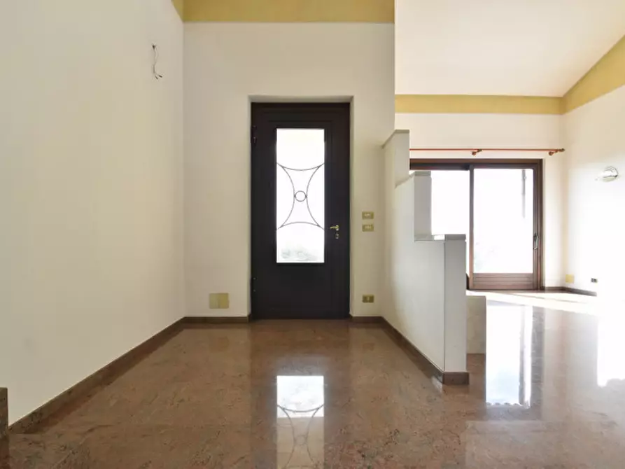 Immagine 8 di Villa in vendita  in VIA CASE SPARSE a Sant'ambrogio Di Valpolicella