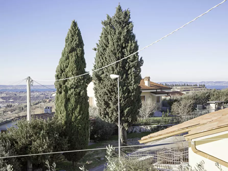 Immagine 32 di Villa in vendita  in VIA CASE SPARSE a Sant'ambrogio Di Valpolicella