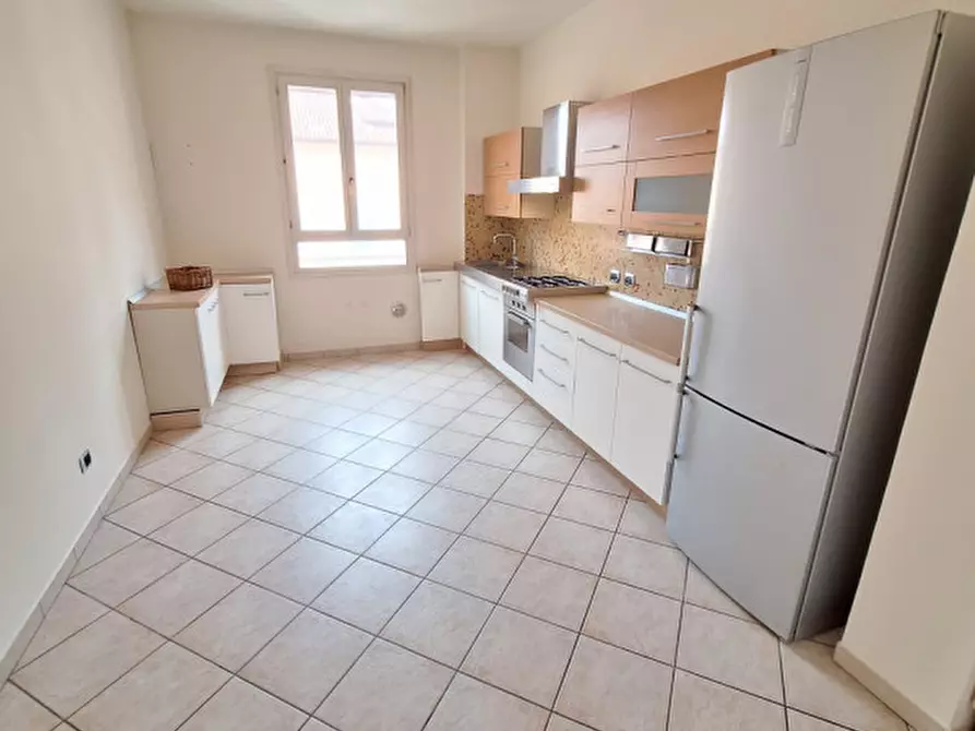 Immagine 5 di Appartamento in vendita  in via Belle Arti 7 a Modena