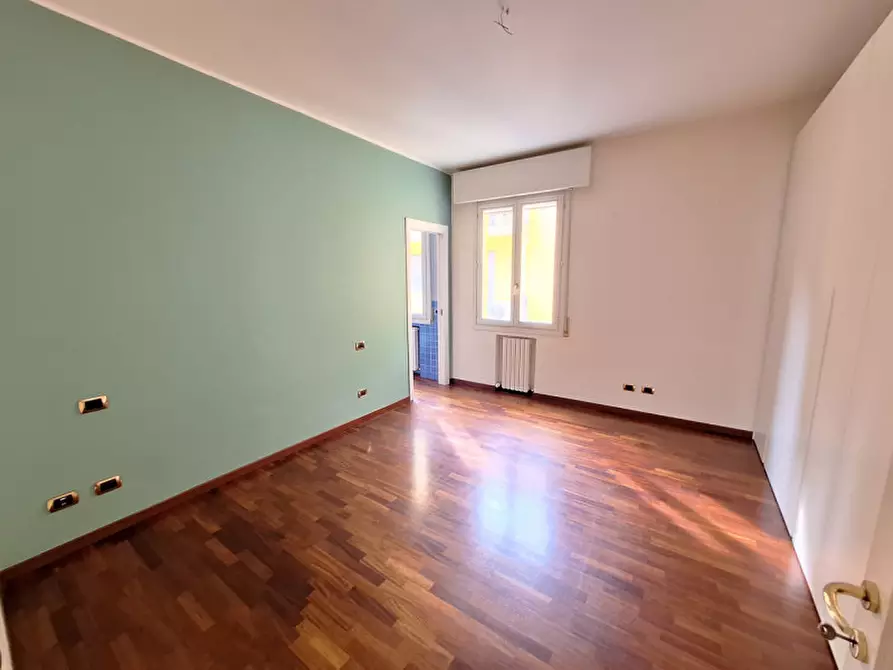 Immagine 8 di Appartamento in vendita  in via Belle Arti 7 a Modena