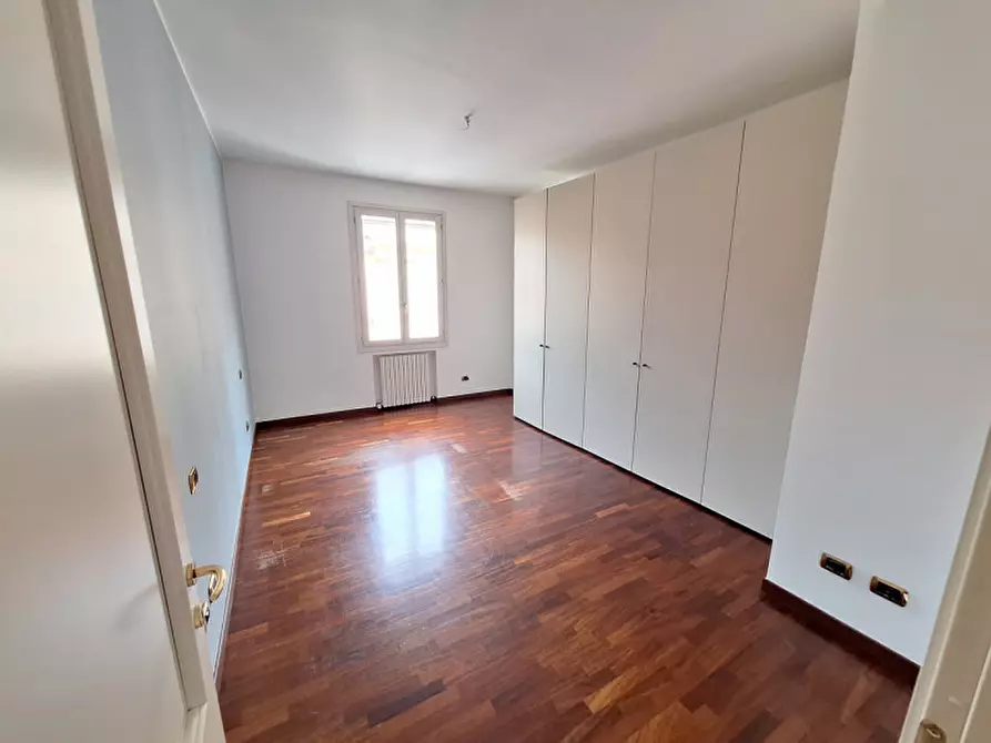 Immagine 16 di Appartamento in vendita  in via Belle Arti 7 a Modena