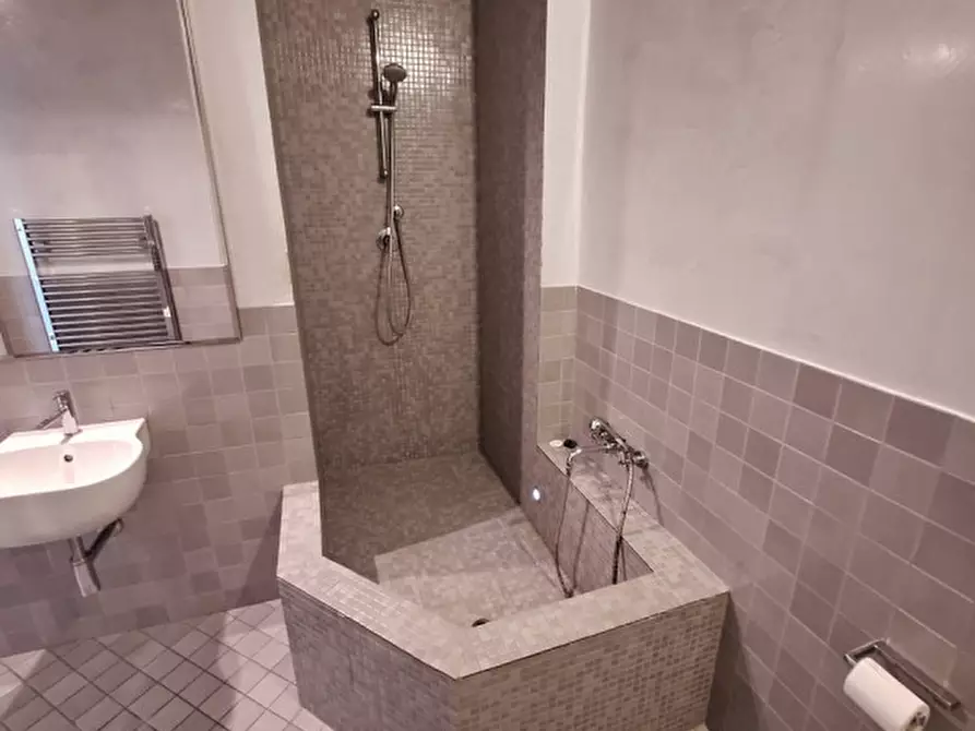 Immagine 18 di Appartamento in vendita  in via Belle Arti 7 a Modena