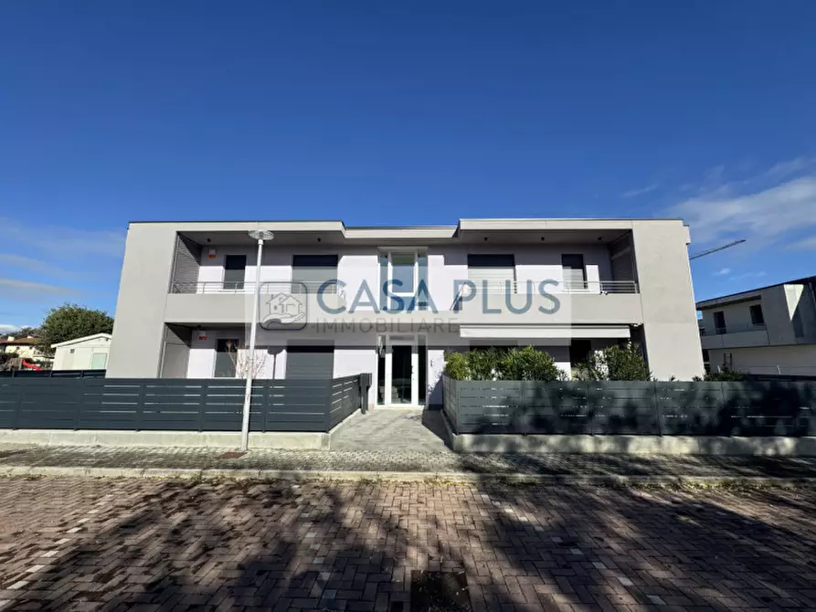 Immagine 6 di Appartamento in vendita  a Rossano Veneto