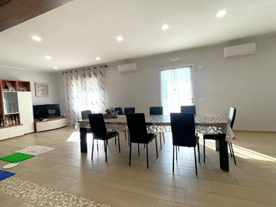 Immagine 19 di Casa indipendente in vendita  in via dante a Granze