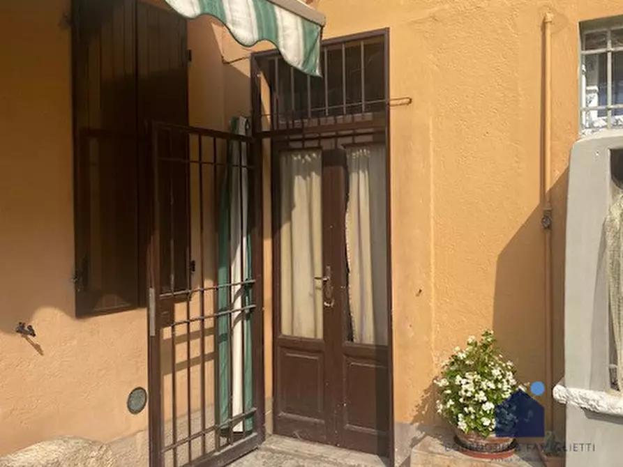 Immagine 2 di Casa indipendente in vendita  in Via Trento a Castenedolo