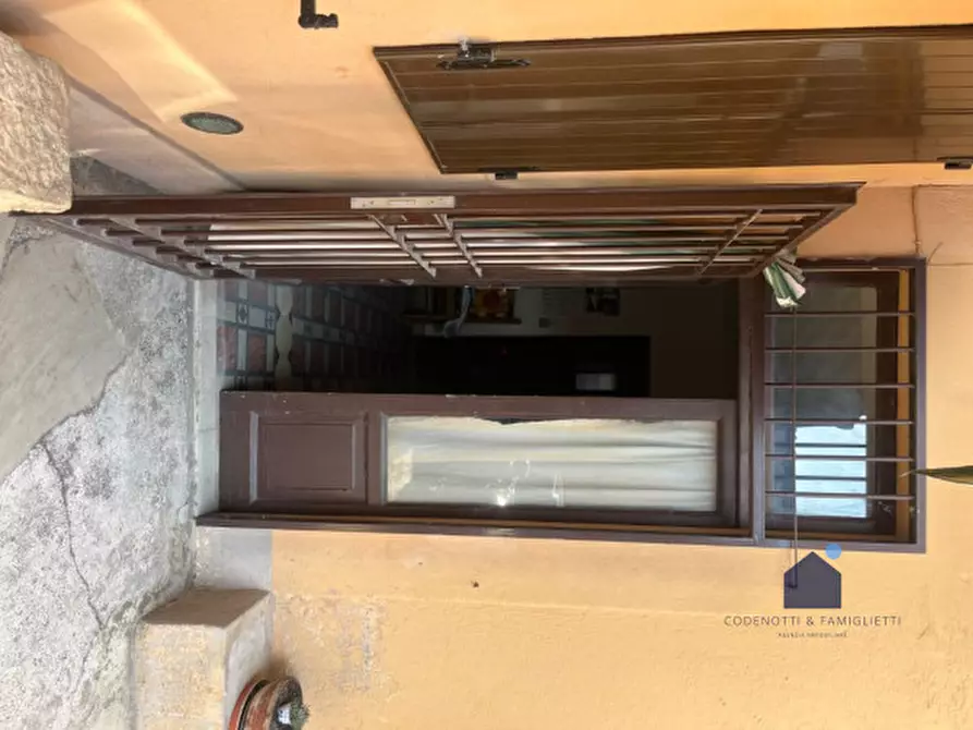 Immagine 4 di Casa indipendente in vendita  in Via Trieste a Castenedolo