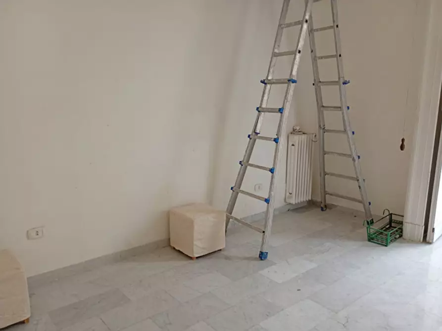 Immagine 8 di Appartamento in affitto  in via Pessina a Napoli