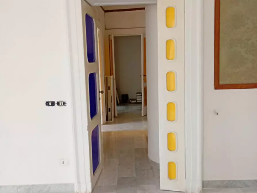 Immagine 11 di Appartamento in affitto  in via Pessina a Napoli