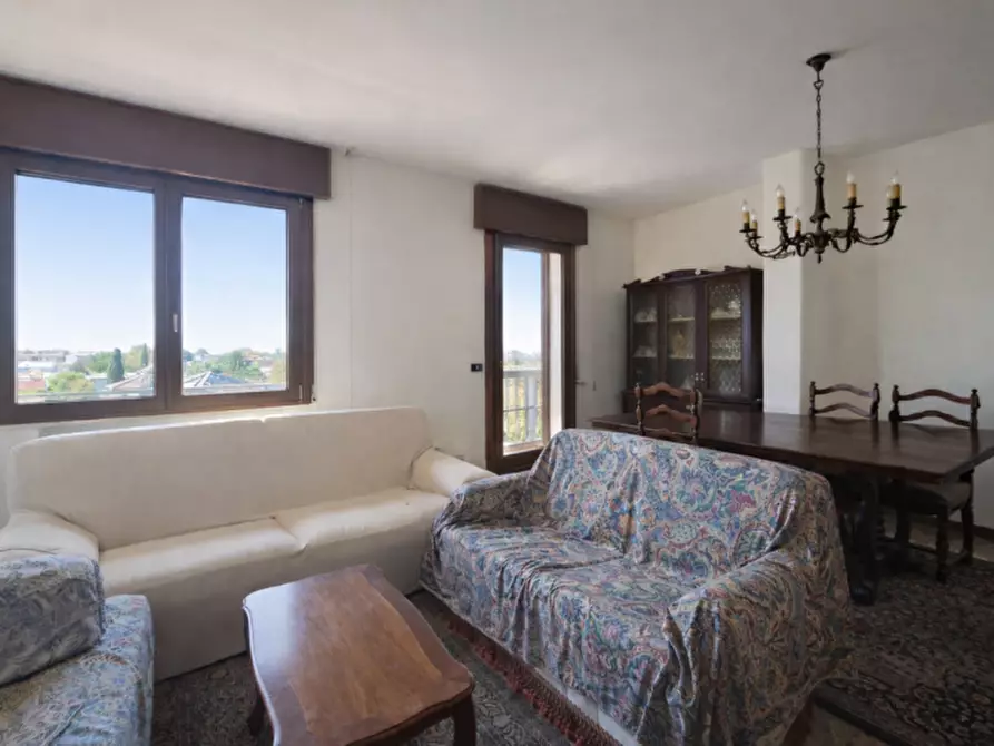 Immagine 2 di Appartamento in vendita  in Via Tofane a Treviso