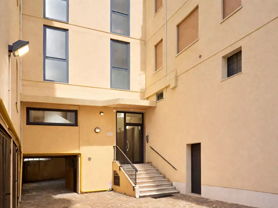 Immagine 11 di Appartamento in vendita  in Via Tofane a Treviso