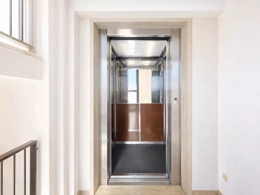 Immagine 13 di Appartamento in vendita  in Via Tofane a Treviso