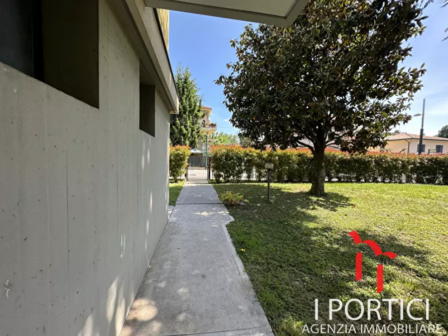 Immagine 20 di Appartamento in vendita  in Via Asseggiano a Venezia