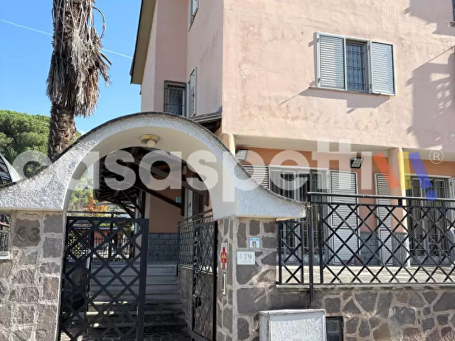 Immagine 1 di Casa indipendente in vendita  in Via Spinito Palazza a Sala Consilina