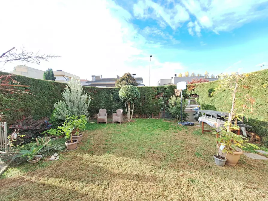 Immagine 4 di Villetta a schiera in vendita  in via Giotto a Rovigo