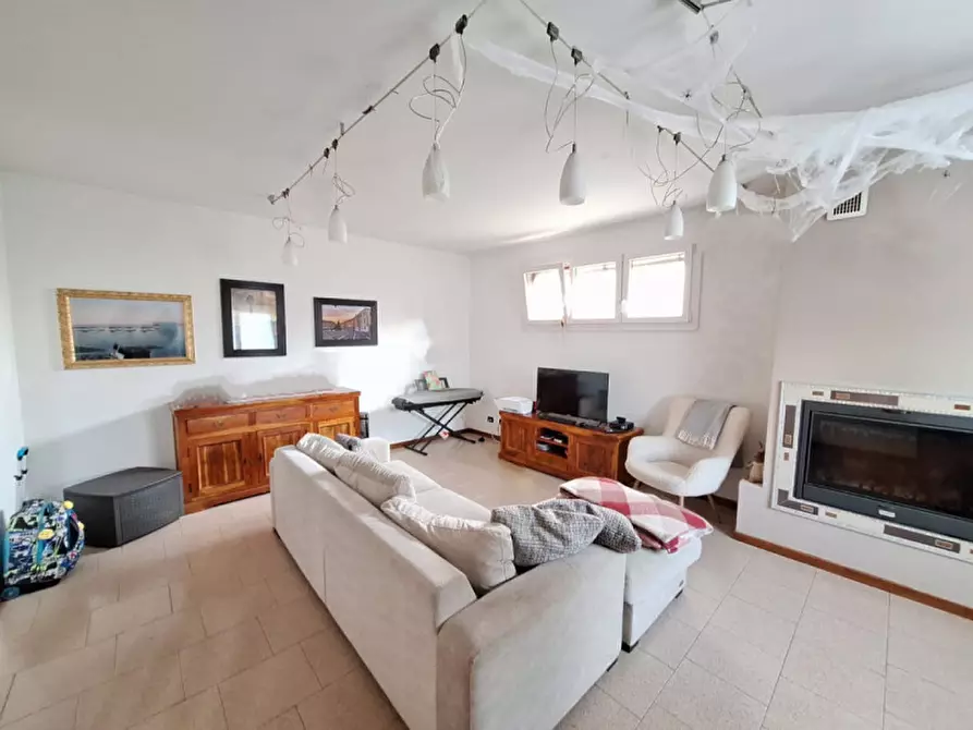 Immagine 6 di Villetta a schiera in vendita  in via Giotto a Rovigo