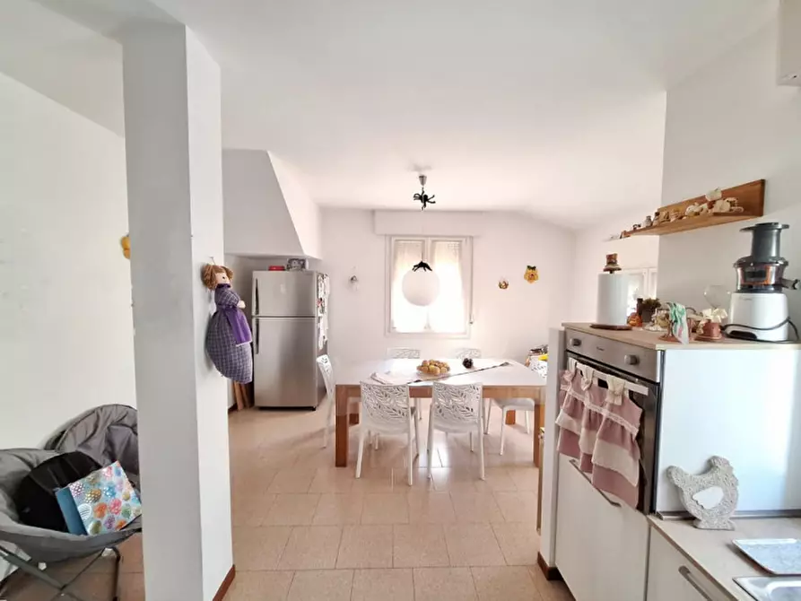 Immagine 12 di Villetta a schiera in vendita  in via Giotto a Rovigo