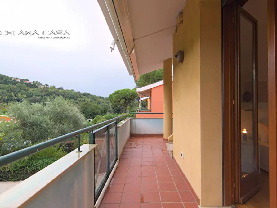 Immagine 1 di Villa in vendita  in Strada Panoramica Ardizio a Pesaro