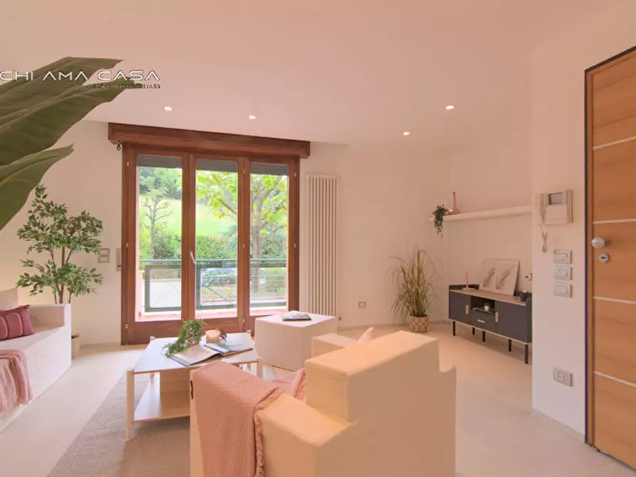 Immagine 2 di Villa in vendita  in Strada Panoramica Ardizio a Pesaro