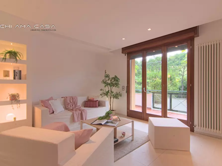 Immagine 5 di Villa in vendita  in Strada Panoramica Ardizio a Pesaro