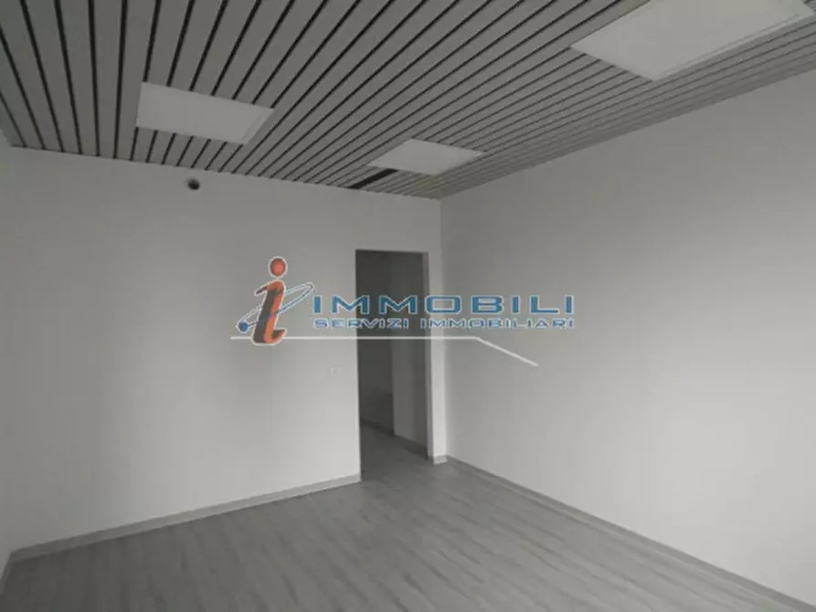 Immagine 6 di Ufficio in affitto  in VIA FARA GUSTAVO a Milano