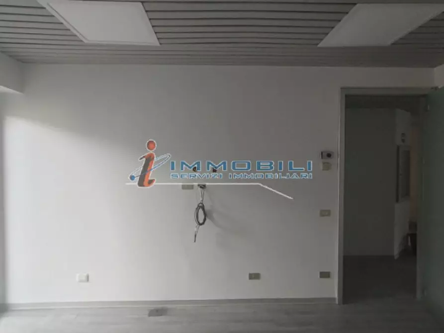 Immagine 8 di Ufficio in affitto  in VIA FARA GUSTAVO a Milano