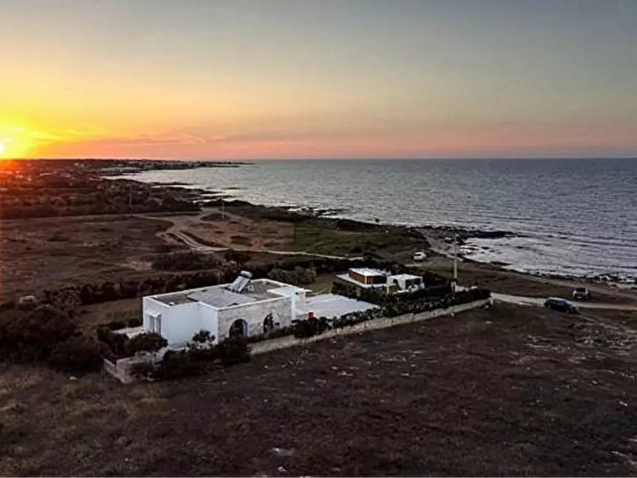 Immagine 3 di Villa in vendita  in Specchiolla a Carovigno