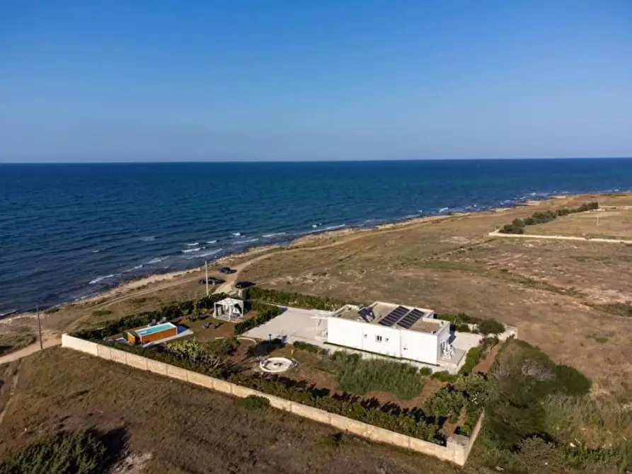 Immagine 6 di Villa in vendita  in Specchiolla a Carovigno
