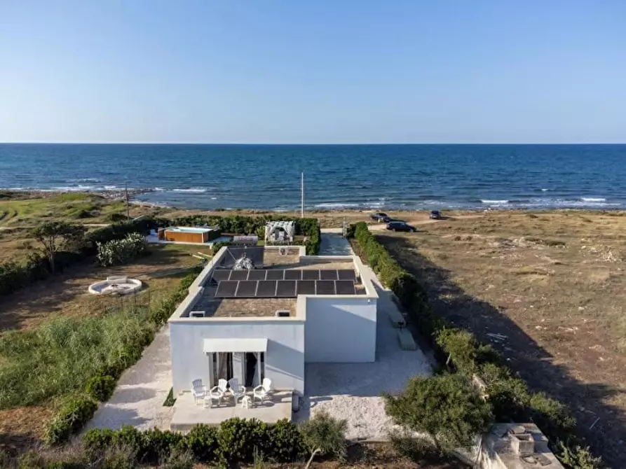 Immagine 9 di Villa in vendita  in Specchiolla a Carovigno