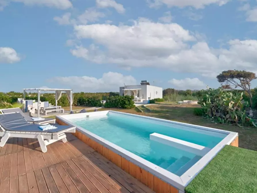 Immagine 14 di Villa in vendita  in Specchiolla a Carovigno