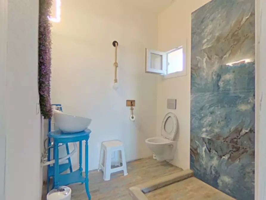 Immagine 40 di Villa in vendita  in Specchiolla a Carovigno