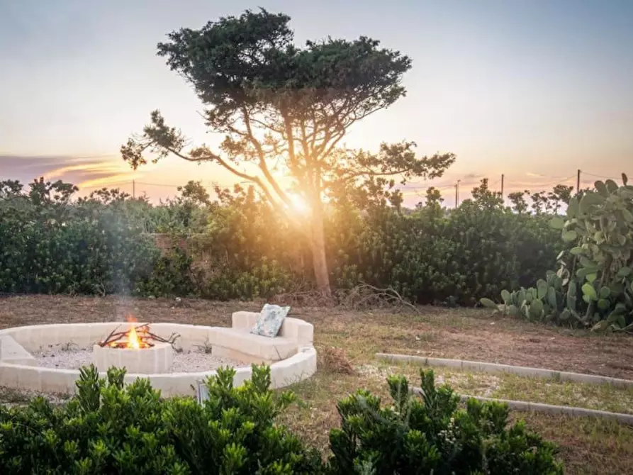 Immagine 50 di Villa in vendita  in Specchiolla a Carovigno