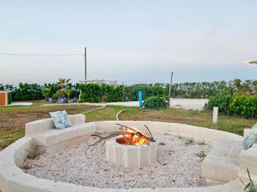 Immagine 51 di Villa in vendita  in Specchiolla a Carovigno