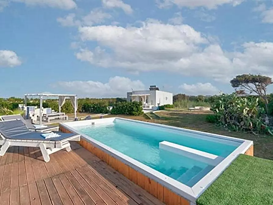 Immagine 57 di Villa in vendita  in Specchiolla a Carovigno