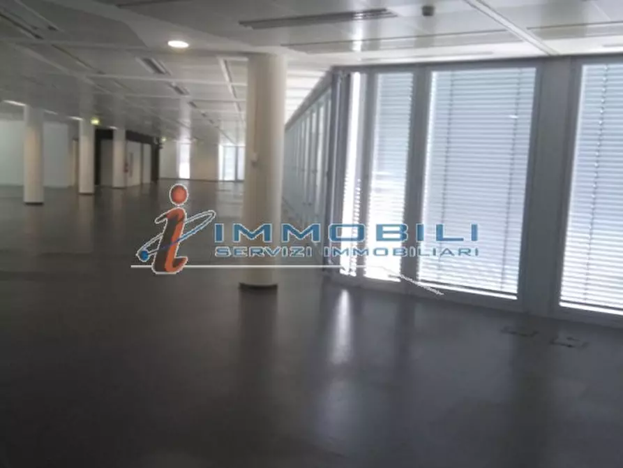 Immagine 15 di Ufficio in affitto  in VIA ANNA MARIA MOZZONI a Milano