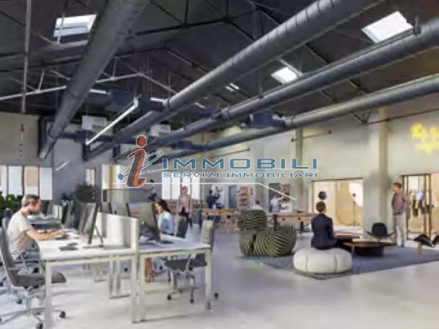 Immagine 1 di Ufficio in affitto  in VIA TAZZOLI ENRICO a Milano