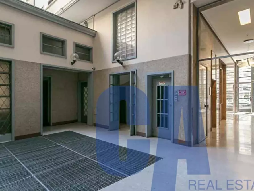 Immagine 3 di Ufficio in affitto  in PIAZZA MISSORI GIUSEPPE a Milano