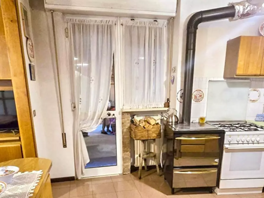 Immagine 3 di Villa in vendita  in Via Antonibon, 12, 36055 Nove VI, Italia a Nove