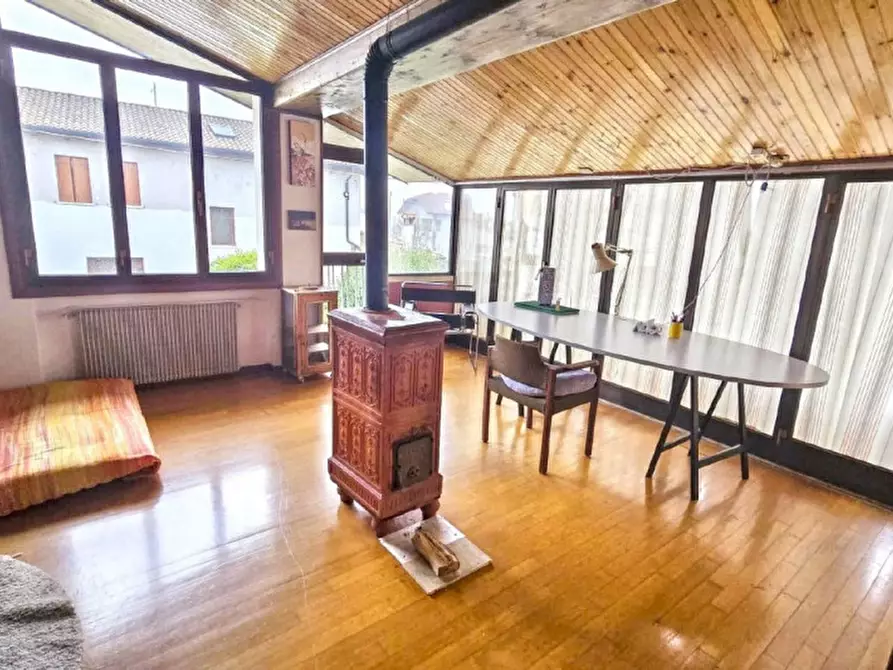 Immagine 5 di Villa in vendita  in Via Antonibon, 12, 36055 Nove VI, Italia a Nove