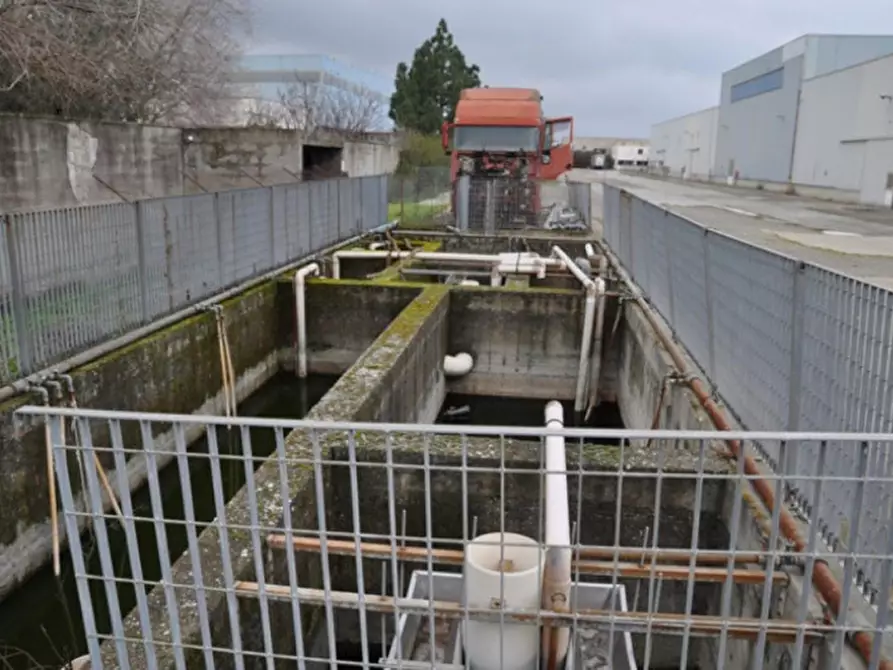 Immagine 2 di Capannone industriale in vendita  in Contrada San Nicola, N. 16 a Melfi