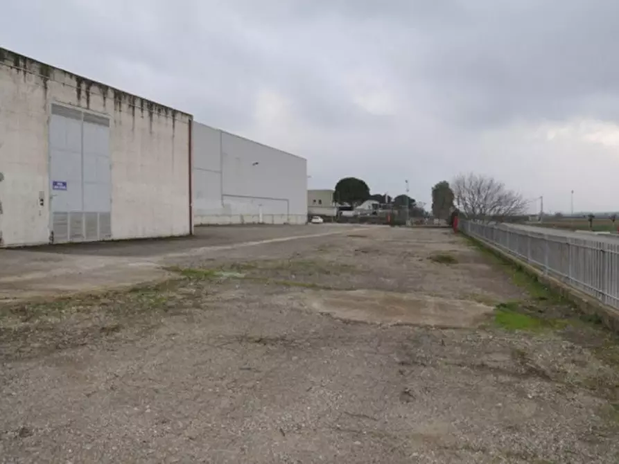 Immagine 11 di Capannone industriale in vendita  in Contrada San Nicola, N. 16 a Melfi