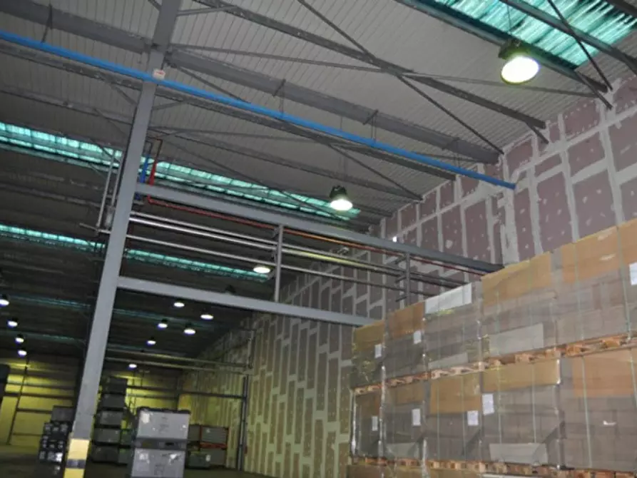Immagine 28 di Capannone industriale in vendita  in Contrada San Nicola, N. 16 a Melfi