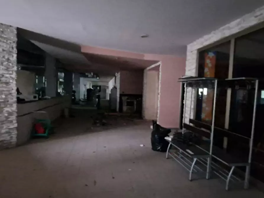 Immagine 7 di Attività commerciale in vendita  in Via Valle Miano, 57, 60125 Ancona AN, Italia a Ancona