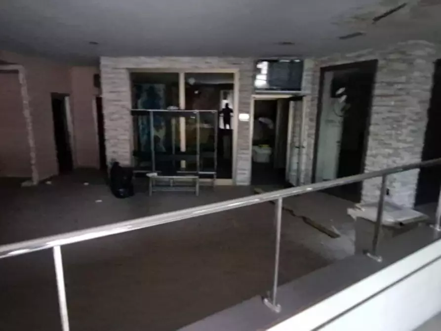 Immagine 8 di Attività commerciale in vendita  in Via Valle Miano, 57, 60125 Ancona AN, Italia a Ancona