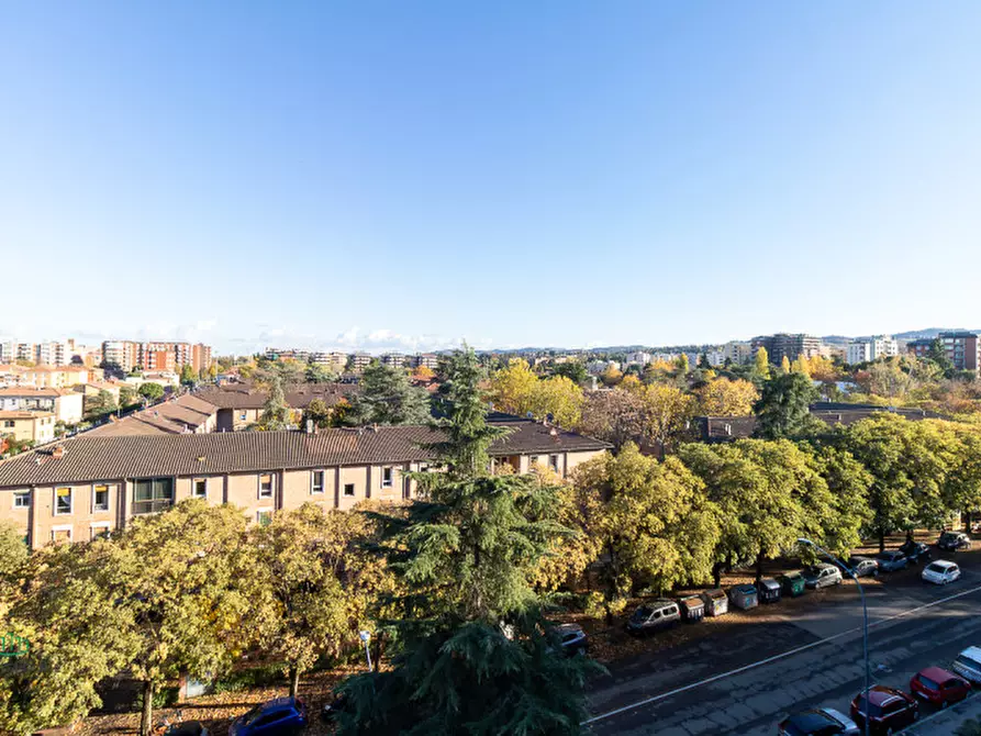 Immagine 19 di Appartamento in vendita  in via milano 1 a Bologna